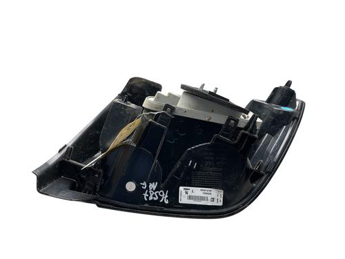 Used Left taillight Left taillight PEUGEOT 208 II (UB_, UP_, UW_, UJ_) 1.2 PureTech 75 (75 hp) 34169531 34169531