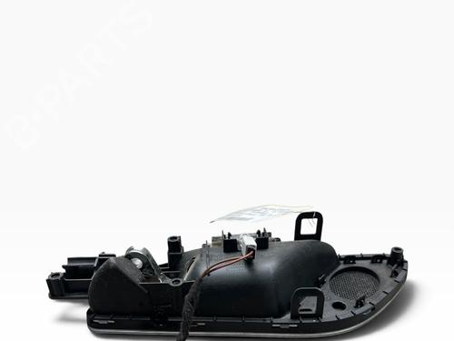 front-right-interior-door-handle-audi-q3-8ub-8ug-2011-2012-2013-2014-2015-2016-2017-2018-2019-2020-30817699 main image