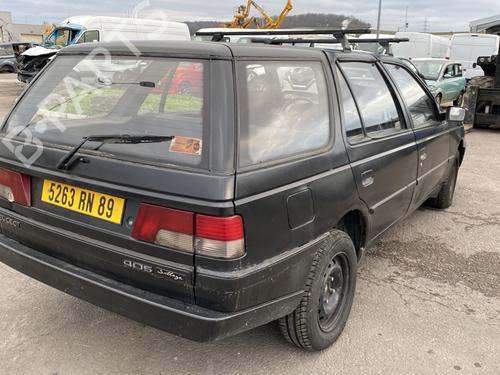 Left front indicator PEUGEOT 405 II Break (4E) 1.9 D | BP25563168C32 - Image 15