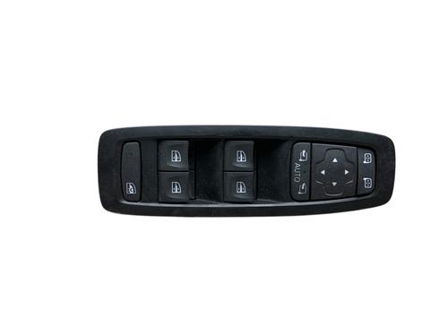 Used Left front window switch RENAULT MEGANE IV Hatchback (B9A/M/N_) 1.5 dCi 110 (B9A3) (110 hp) 27519099