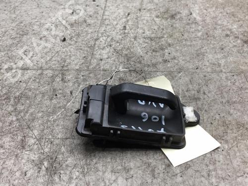 Used Front right interior door handle PEUGEOT 106 II (1A_, 1C_) 1.1 i (60 hp) 25541317