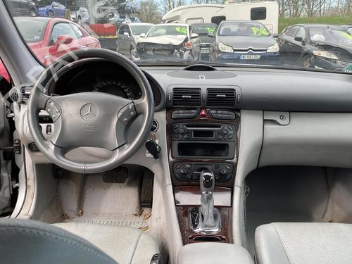 Front left seatbelt MERCEDES-BENZ C-CLASS (W203) C 220 CDI (203.006) | BP25576444I26 - Image 27