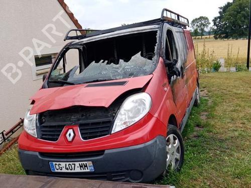 Left headlight RENAULT TRAFIC II Bus (JL) 2.0 dCi 90 | BP25517722C28 
