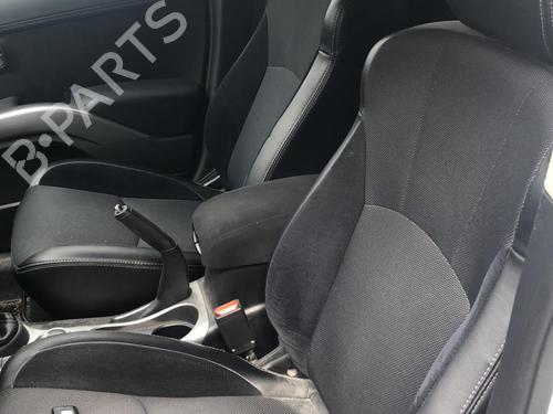 Left tailgate light MITSUBISHI OUTLANDER II (CW_W) 2.2 DI-D 4WD | BP25511048C79 