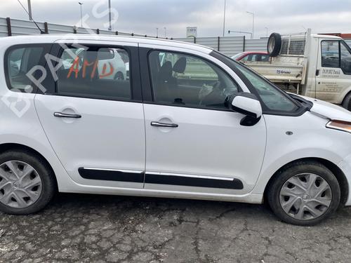 Fuse box CITROËN C3 Picasso (SH_) 1.6 HDi | BP32024864E1 - Image 24