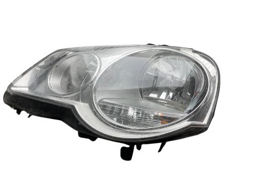 Used Left headlight VW POLO IV (9N_, 9A_) 1.4 TDI (70 hp) 30520754
