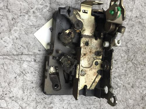 Used Front right lock Front right lock IVECO DAILY III Van 50 C 13 (125 hp) 25551681 25551681