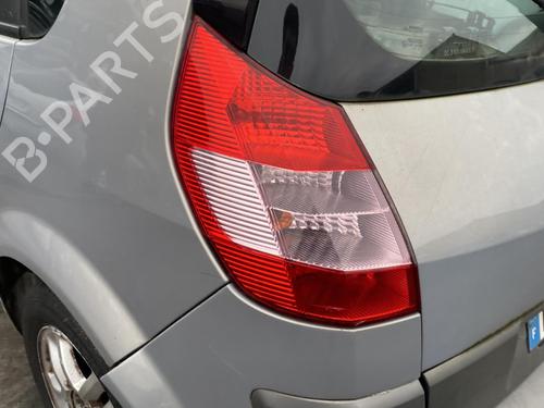 Left taillight RENAULT SCÉNIC II (JM0/1_) 1.5 dCi (JM02, JM13) | BP25512376C34 