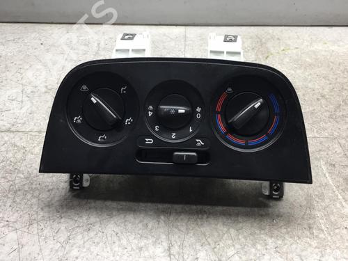 Used Climate control Climate control CITROËN NEMO Box Body/MPV (AA_) 1.3 HDi 75 (75 hp) 25528708 25528708