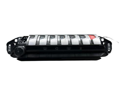 Used Switch PEUGEOT 3008 II SUV (MC_, MR_, MJ_, M4_) 1.5 BlueHDi 130 (131 hp) 28314775