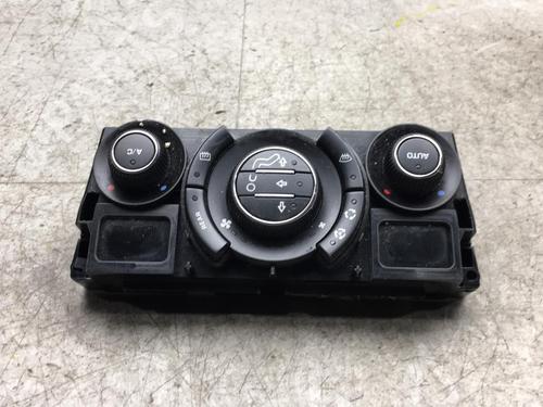 Climate control PEUGEOT 5008 (0U_, 0E_) 2.0 HDi 150 / BlueHDi 150 | BP25541924I5 
