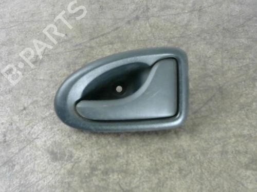 Used Rear right interior door handle RENAULT MEGANE Scenic (JA0/1_) 1.6 e (JA0F) (90 hp) 25536193