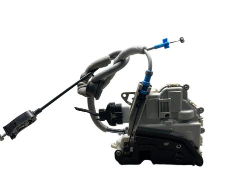 rear-right-lock-audi-q2-gab-gag-2016-27271866 main image