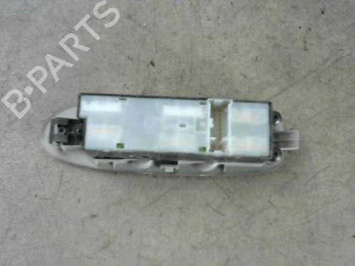 Used Left front window switch NISSAN ALMERA TINO (V10) 2.2 dCi (115 hp) 25555063