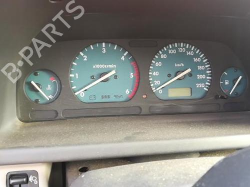Left taillight LAND ROVER FREELANDER I (L314) 2.0 DI 4x4 | BP25576978C34 