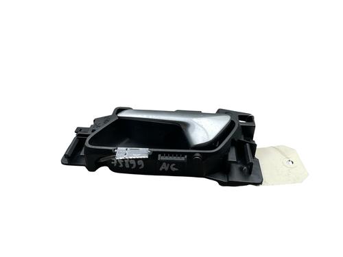 Used Front left interior door handle Front left interior door handle PEUGEOT 308 II (LB_, LP_, LW_, LH_, L3_) 2.0 GT BlueHDi 180 (181 hp) 31825310 31825310