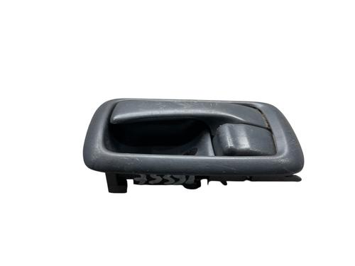 Used Front left interior door handle TOYOTA HIACE IV Van (__H1_, __H2_) 2.5 D-4D (KLH12, KLH22) (95 hp) 30508116