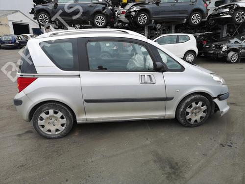 Right headlight PEUGEOT 1007 (KM_) 1.4 HDi | BP25580357C29 - Image 11