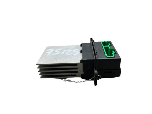 heater-resistor-renault-megane-ii-bm01_-cm01_-2001-2002-2003-2004-2005-2006-2007-2008-2009-2010-2011-2012-29411563 main image