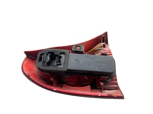 Used Right taillight Right taillight 34393871 34393871