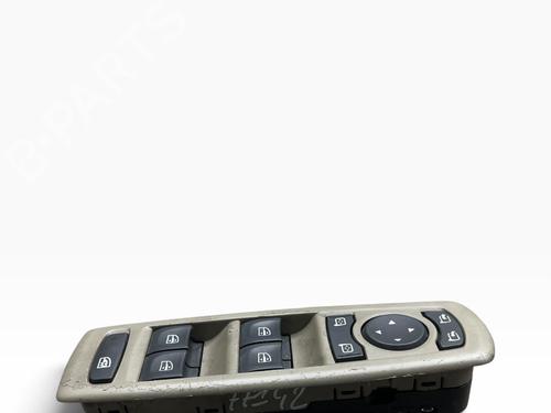 Used Left front window switch Left front window switch 38561543 38561543