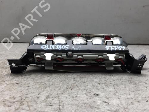 Used Third brake light KIA SORENTO I (JC) 2.5 CRDi (170 hp) 25581472