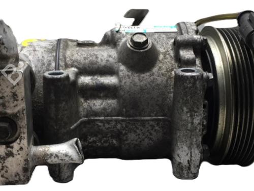 Used AC compressor AC compressor FORD FIESTA V (JH_, JD_) 1.4 TDCi (68 hp) 25536137 25536137