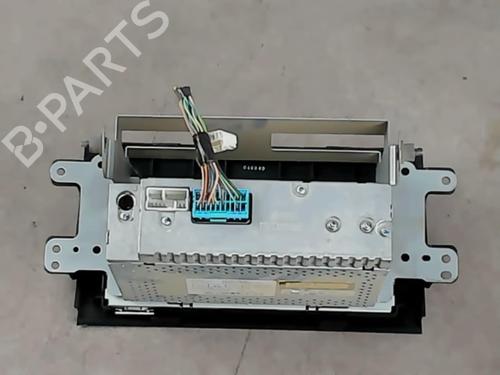 Used Radio Radio FIAT SEDICI (189_) 1.9 D Multijet 4x4 (120 hp) 35822351 35822351