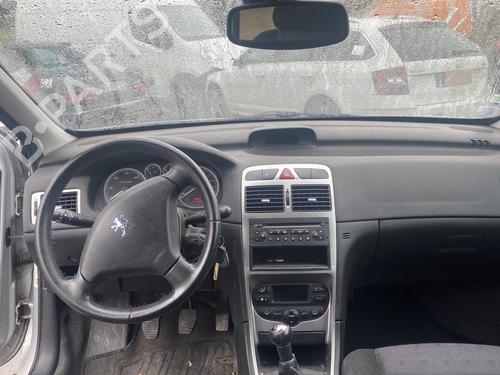 Højre baglygte PEUGEOT 307 Break (3E) 2.0 HDI 110 | BP25528265C35 