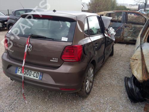 Right taillight VW POLO V (6R1, 6C1) 1.4 TDI | BP25556833C35 