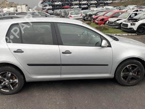 Left tailgate light VW GOLF V (1K1) 1.9 TDI | BP25893553C79 
