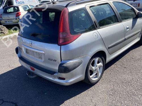 Clignotant avant gauche PEUGEOT 206 Hatchback (2A/C) 2.0 HDI 90 | BP28198788C32 