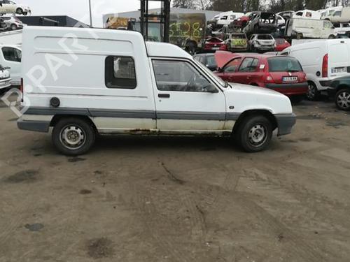 Left taillight RENAULT RAPID Box Body/MPV (F40_, G40_) 1.2 | BP25516571C34 