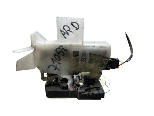 rear-right-lock-renault-espace-iii-je0_-1996-1997-1998-1999-2000-2001-2002-31257602 main image