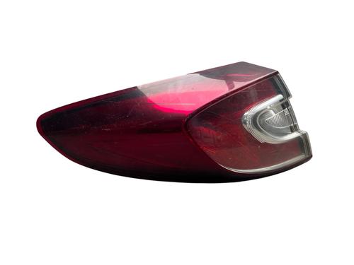 left-taillight-renault-megane-iv-hatchback-b9amn_-2015-35821368 main image