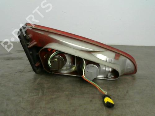 Højre baglygte bagklap PEUGEOT 607 (9D, 9U) 2.2 16V (158 hp) 25524368
