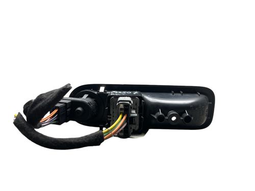 Used Left front window switch Left front window switch RENAULT CLIO III (BR0/1, CR0/1) 1.5 dCi (BR17, CR17) (86 hp) 25549558 25549558