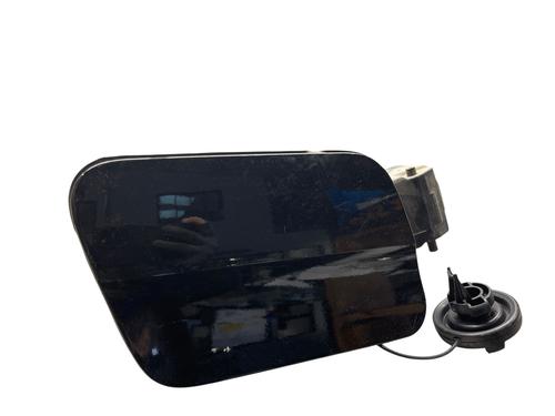 Used Fuel flap PEUGEOT 3008 II SUV (MC_, MR_, MJ_, M4_) 1.5 BlueHDi 130 (131 hp) 25543029