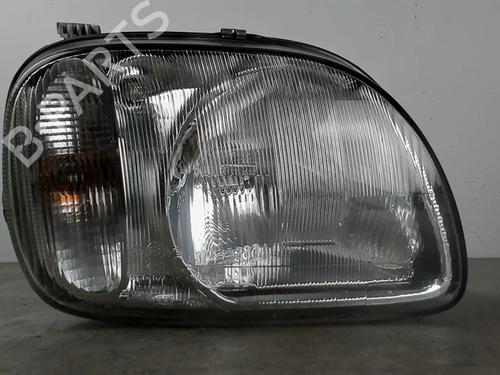 Used Right headlight Right headlight NISSAN MICRA II (K11) 1.3 i 16V (HK11) (75 hp) 25517829 25517829