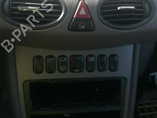 Front bumper MERCEDES-BENZ A-CLASS (W168) A 170 CDI (168.009, 168.109) | BP25552656C7 