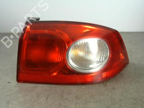 Used Right taillight Right taillight RENAULT LAGUNA II (BG0/1_) 1.9 dCi (BG1A, BG1W, BG0G) (110 hp) 25577000 25577000