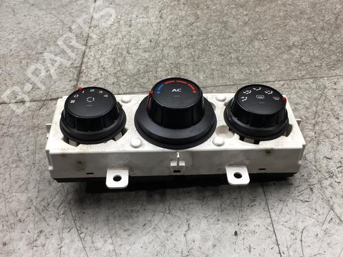 Used Climate control RENAULT MASTER III Van (FV) 2.3 dCi 100 FWD (FV0A, FV0B, FV0G, FV0K, FV0H) (101 hp) 25546455