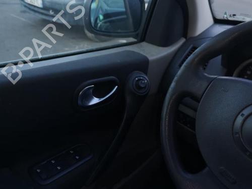 Left mirror RENAULT MEGANE II (BM0/1_, CM0/1_) 1.5 dCi (BM02, BM13, BM2A, CM02, CM13) | BP25523702C26 
