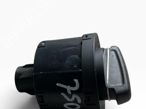 Headlight switch VW POLO VI (AW1, BZ1, AE1) 1.0 | BP28211889I24 - Image 3