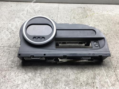 Used Instrument cluster Instrument cluster RENAULT TWINGO II (CN0_) 1.2 16V (CN04, CN0B) (75 hp) 25529040 25529040