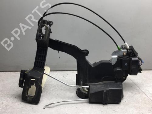 Vergrendeling rechts voor TOYOTA RAV 4 II (_A2_) 2.0 D 4WD (CLA20_, CLA21_, CLA20R, CLA21R) (116 hp) 25538319