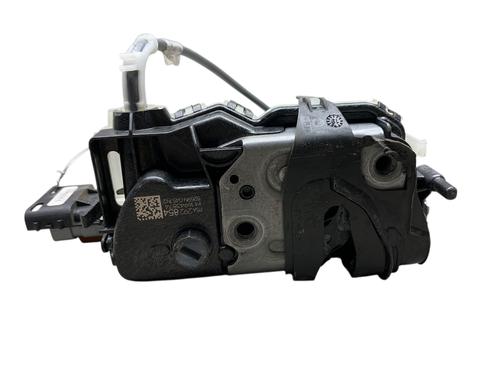 Used Rear left lock PEUGEOT 208 II (UB_, UP_, UW_, UJ_) 1.2 PureTech 100 (101 hp) 28381784