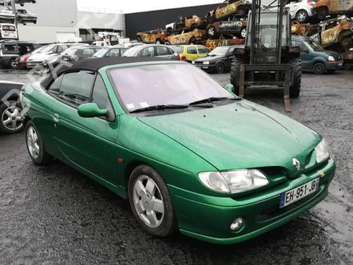 Brugte RENAULT MEGANE I Cabriolet (EA0/1_) 1.6 e (EA0F) (90 hp) 2501162