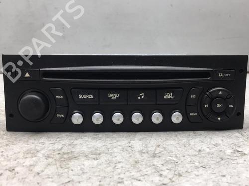 Used Radio Radio CITROËN C3 II (SC_) 1.4 HDi 70 (SC8HZC, SC8HR0, SC8HP4) (68 hp) 25581569 25581569