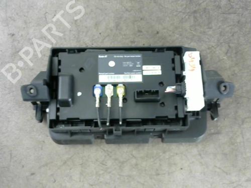 Used Display monitor Display monitor RENAULT MEGANE III Hatchback (BZ0/1_, B3_) 1.5 dCi (86 hp) 25555485 25555485